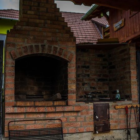 Pensiunea George Gura Rîului Zewnętrze zdjęcie